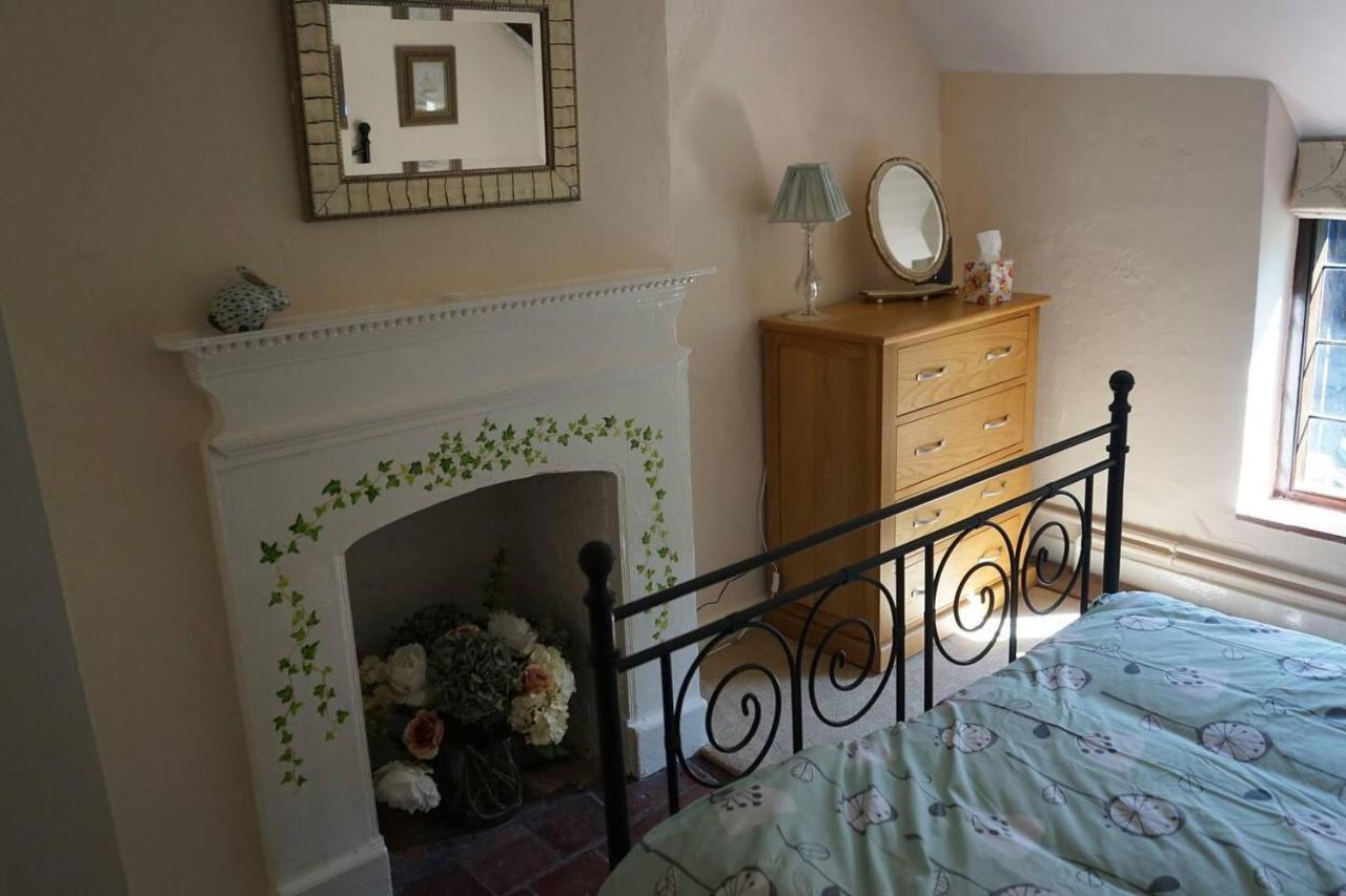 Stunning Historic 2-Bed House In Shaftesbury Villa Kültér fotó